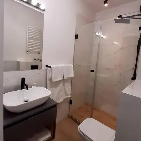 Apartment Andersa Near The Old Town *